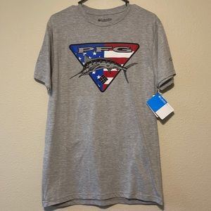 NWT Mens Columbia T-shirt